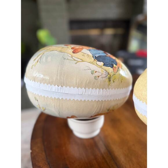 Set of 2 XL Vintage Nestler Paper Mâché Easter Egg Candy Containers – Germany - Picture 4 of 6